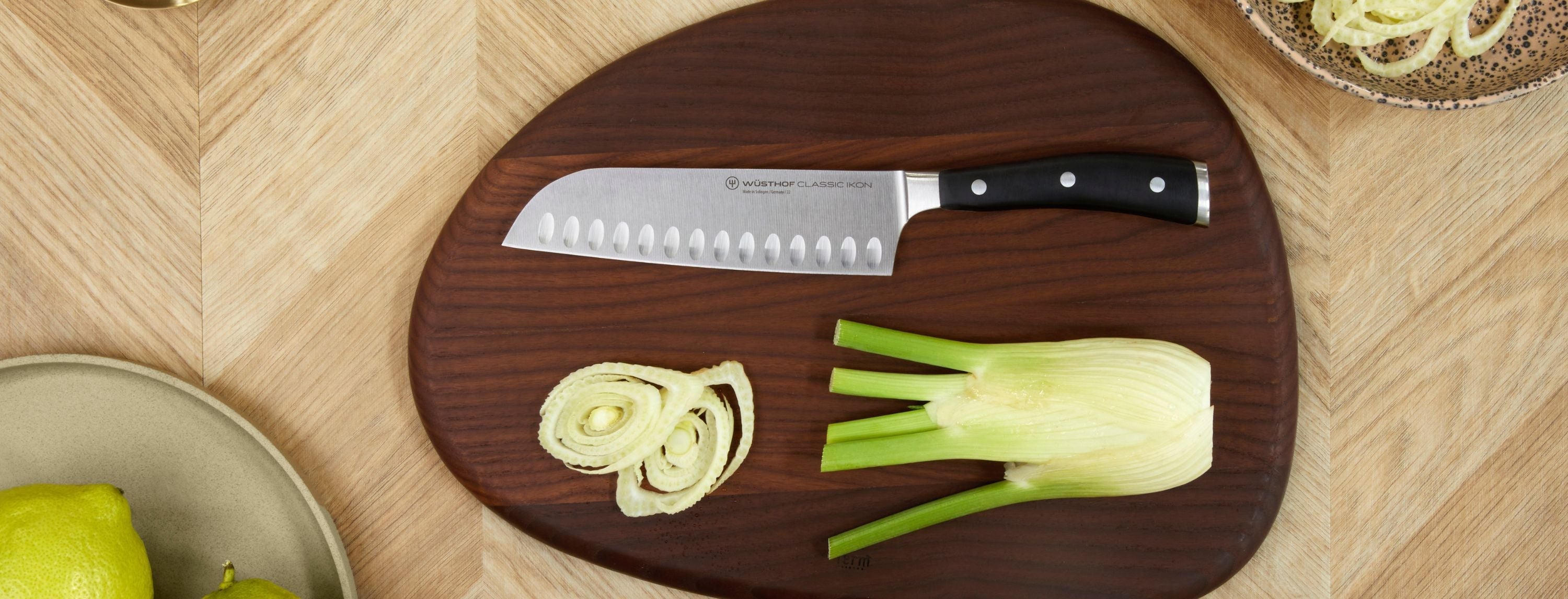 WÜSTHOF Classic Ikon 7" Hollow Edge Santoku