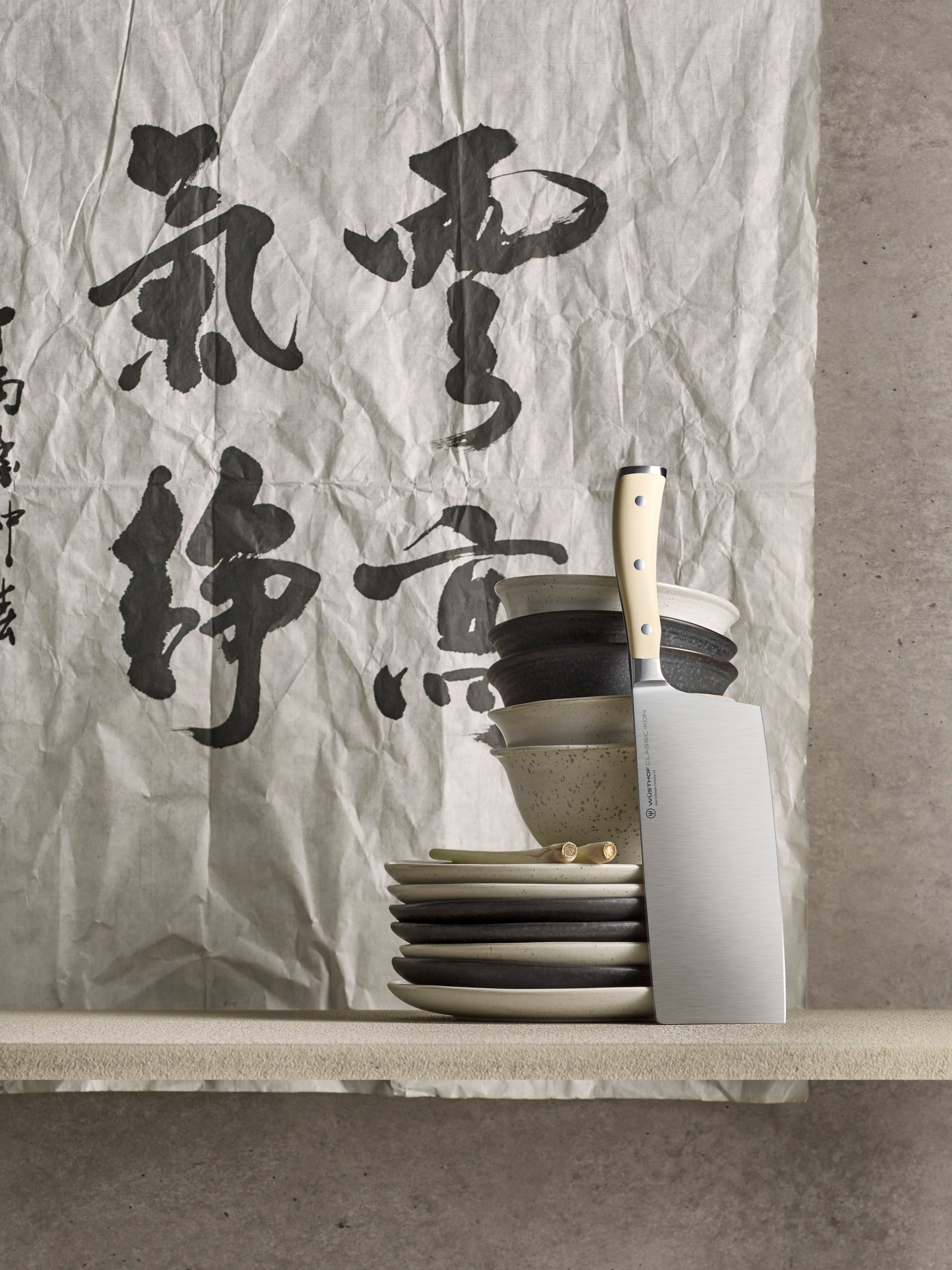 Classic Ikon Creme Chinese Chef's Knife