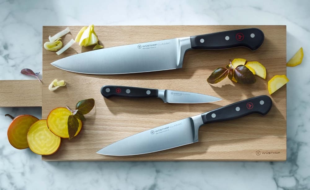 mood image of all-purpose knives