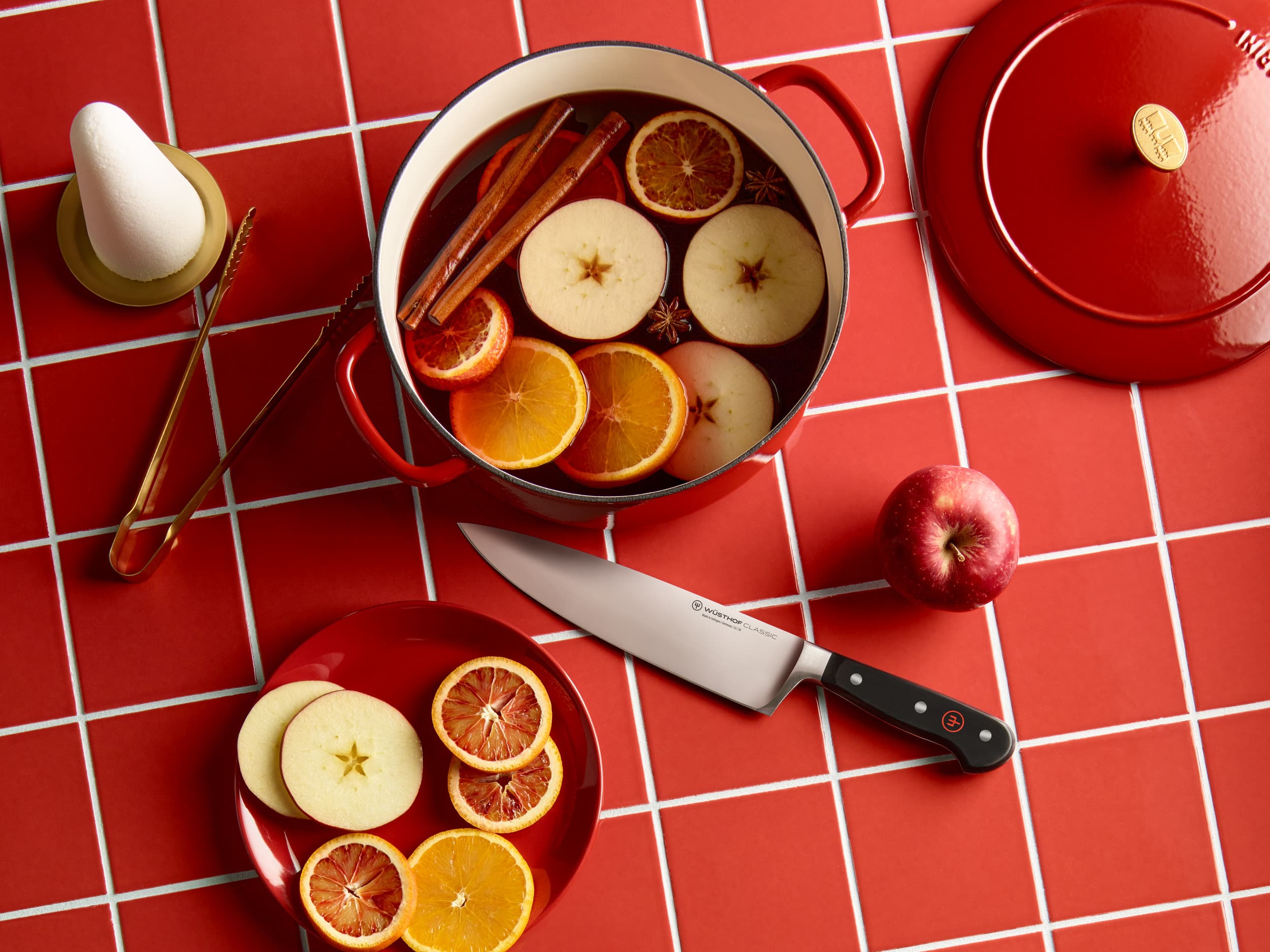 holiday simmer pot with Chef's Knife