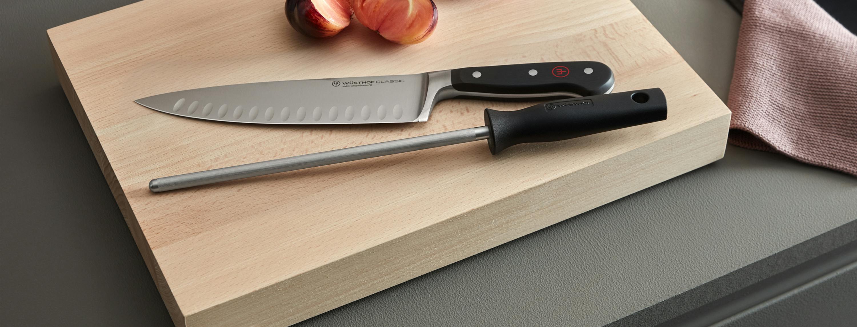 Learn how to properly sharpen your WÜSTHOF knives 