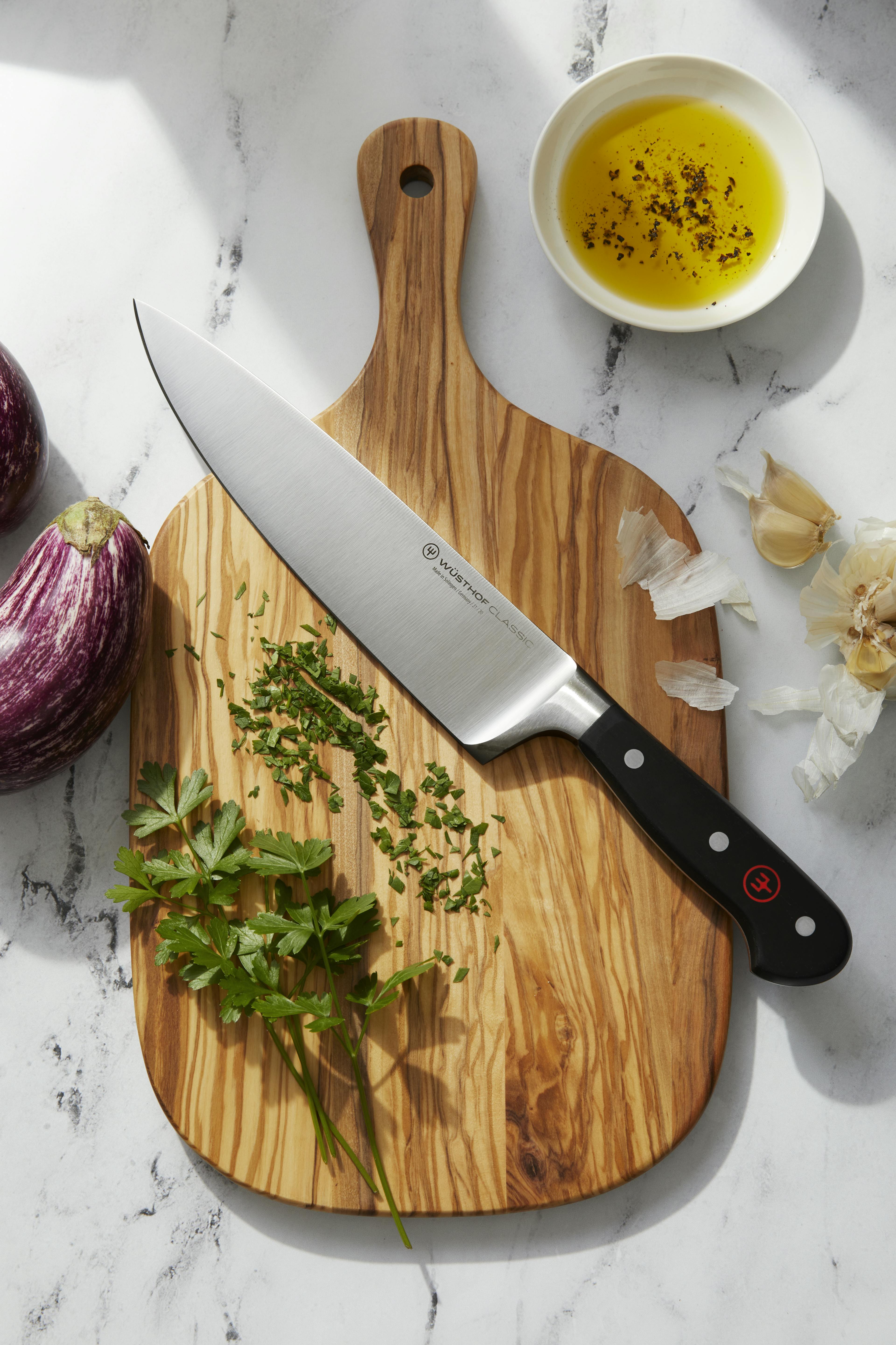 WÜSTHOF Classic chef's knife on cutting board