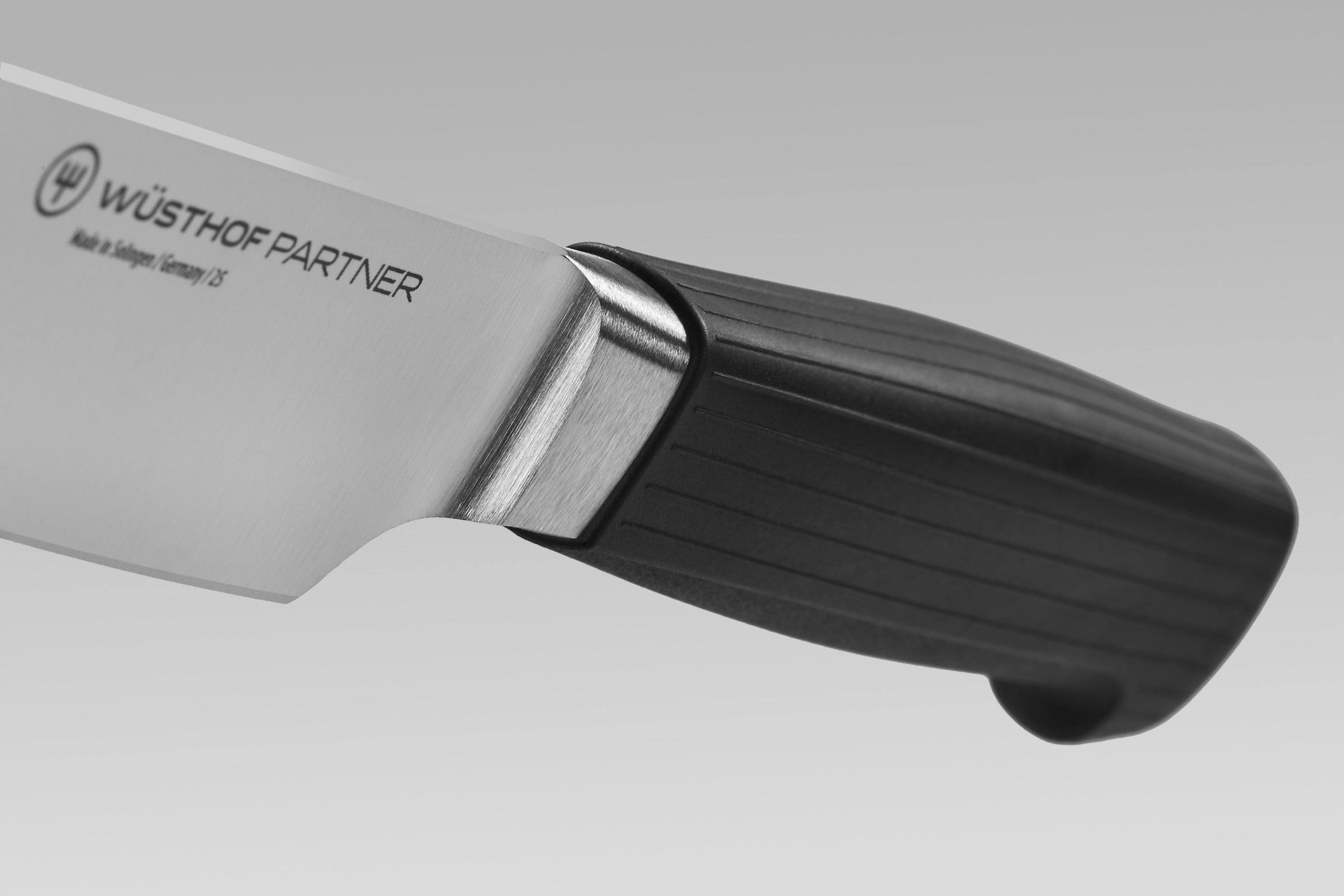 Partner Hollow Edge Santoku 17 cm | 7 inch – WÜSTHOF Canada